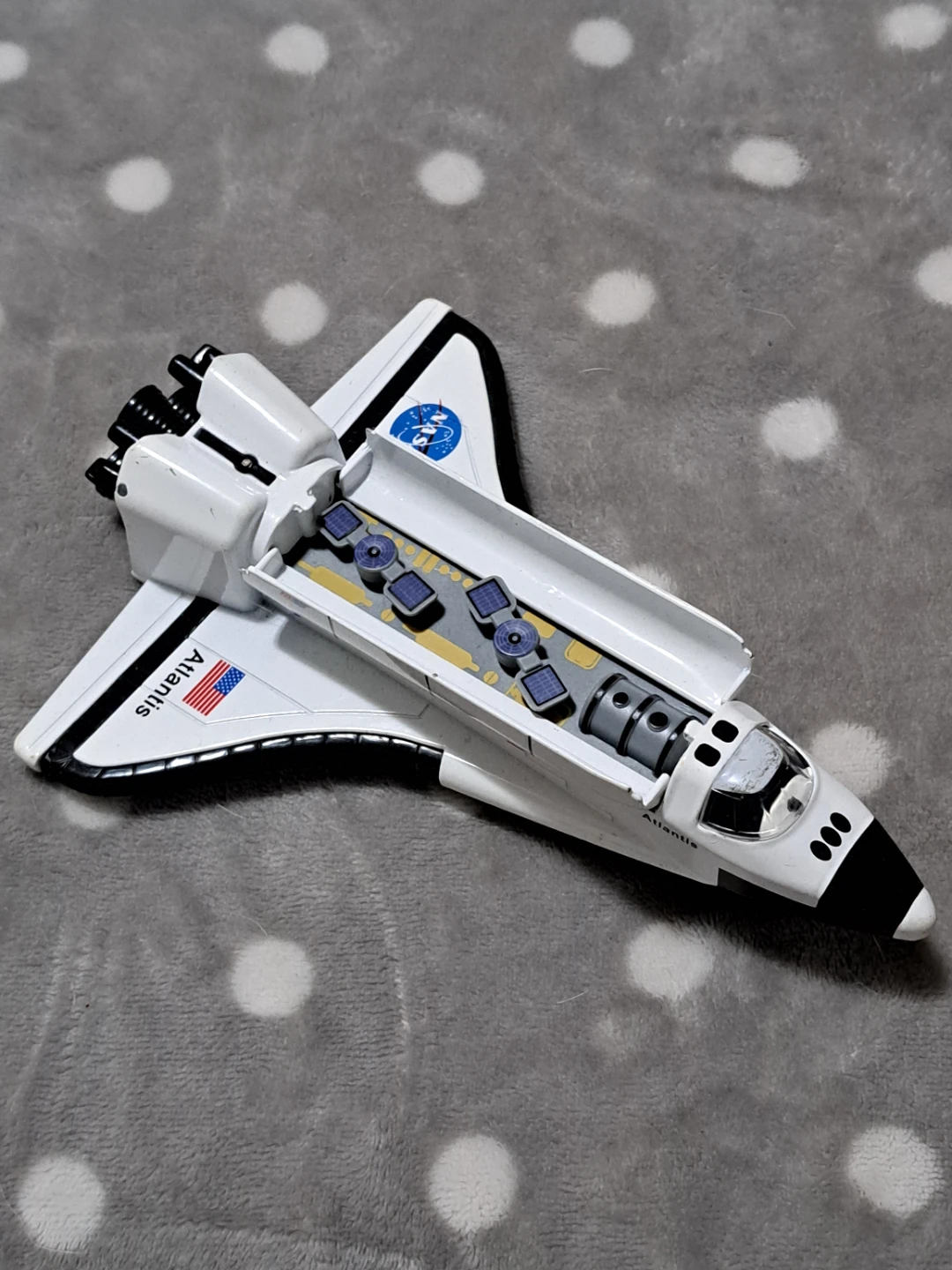 NASA Space Shuttle Atlantis Toy - photo 2