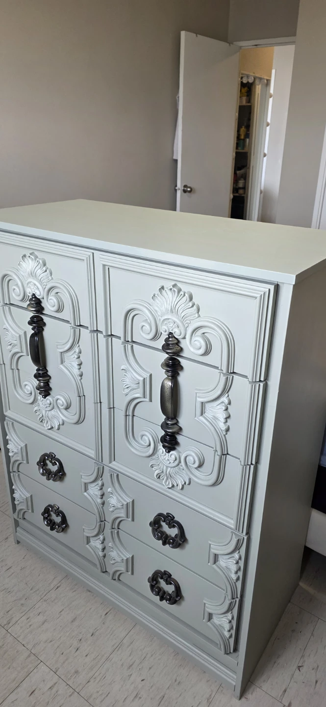Solid wood Sage Green color dresser - photo 5