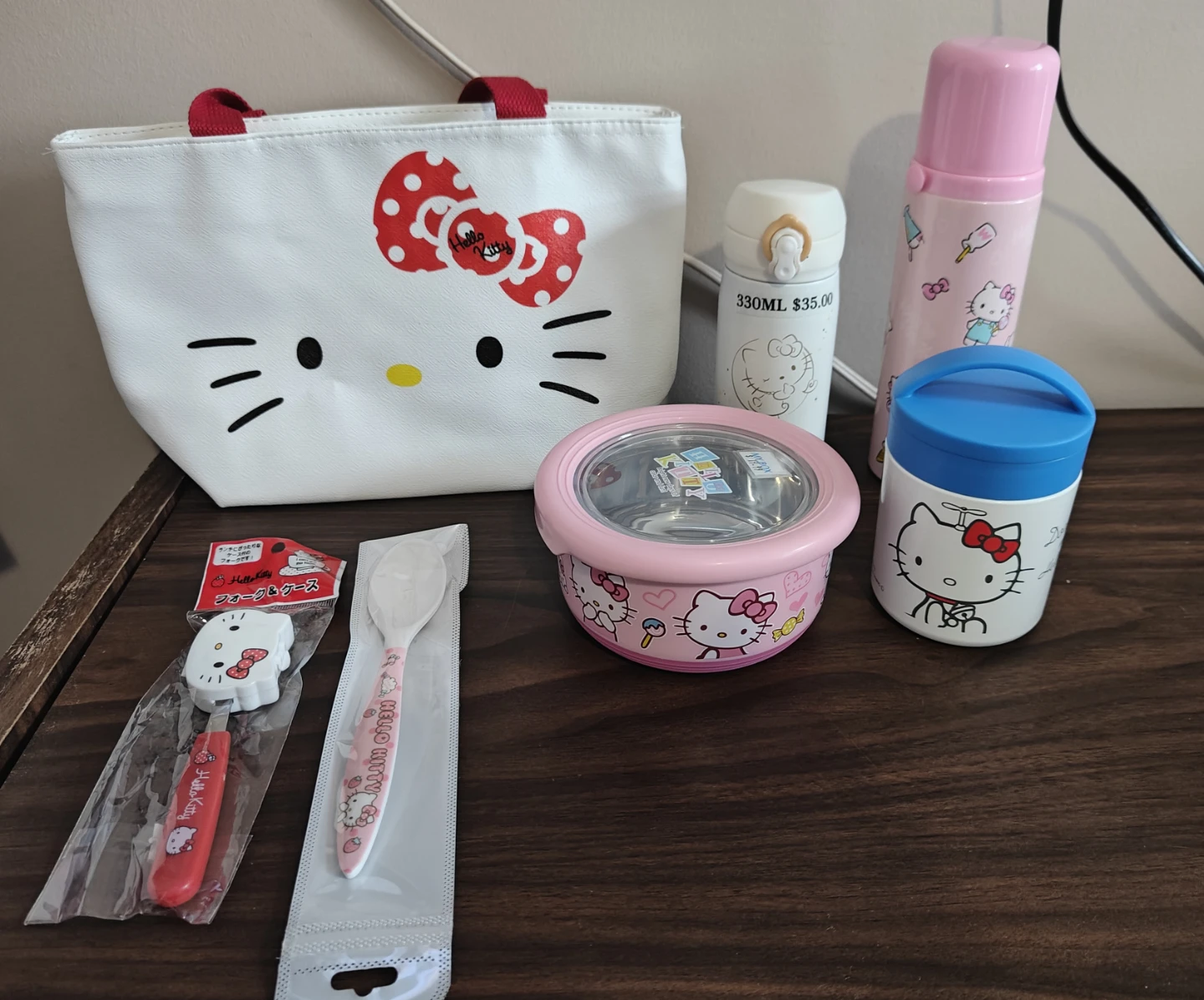 Hello Kitty Lunch Bag Set 💖🧡
