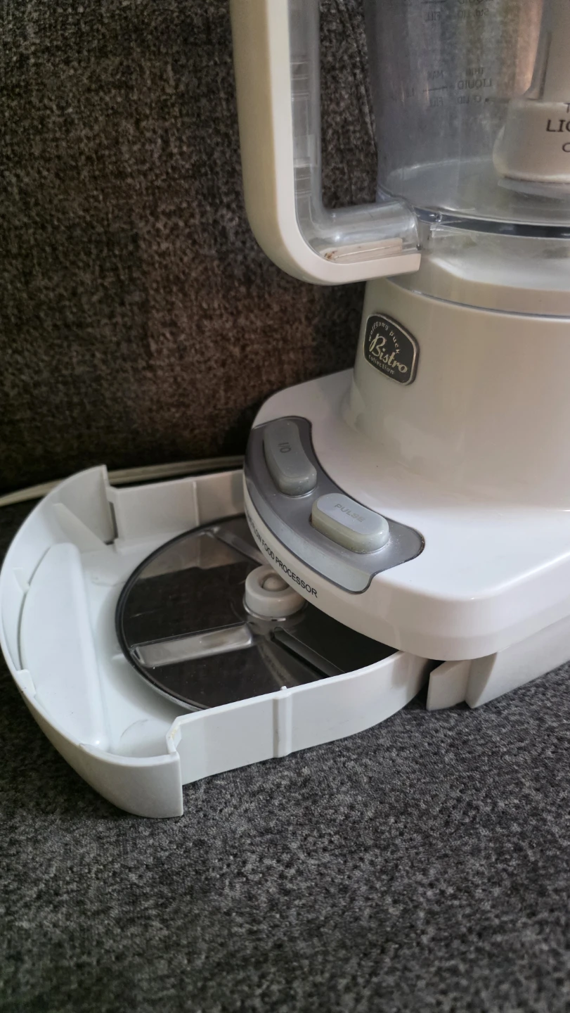 Wolfgang Puck Bistro Collection Continuous Flow Food Processor - photo 4