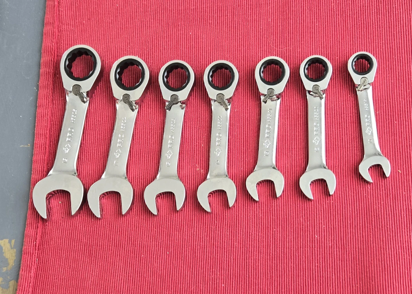 PRO SERIES Ratcheting Wrench Set (6-Piece)