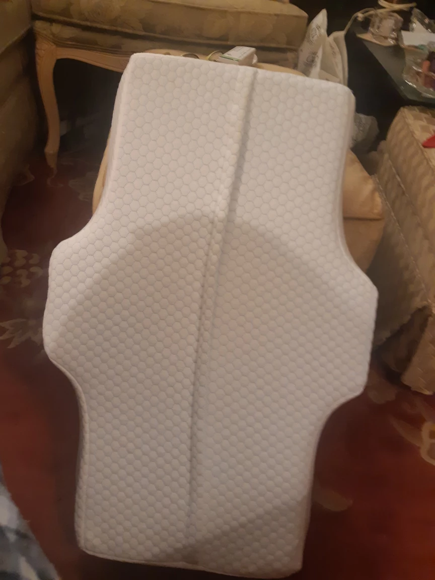 Contour Pillow - photo 2