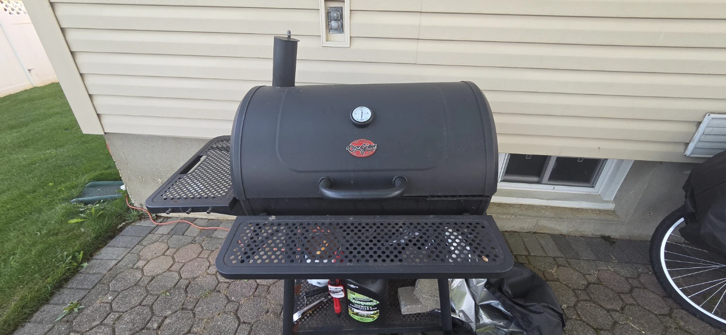 Char-Griller Professional Grill & Smoker
