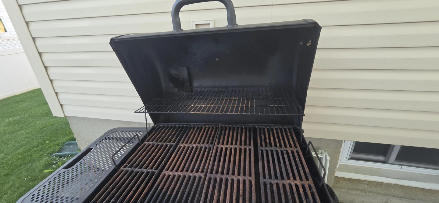 Char-Griller Professional Grill & Smoker - photo 5