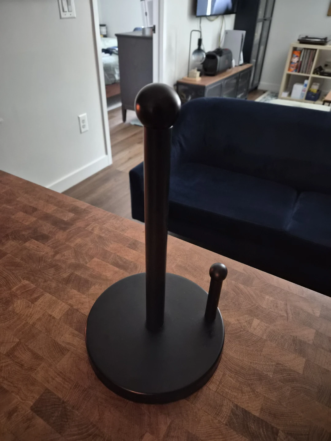 Black Metal Paper Towel Holder
