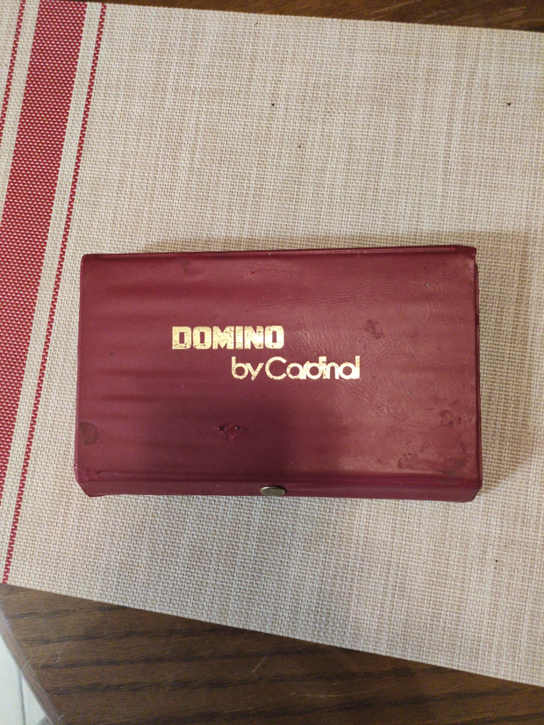 Cardinal Dominoes Set