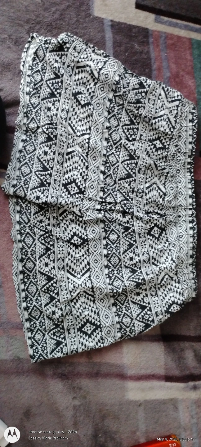 g21 Women's M/M Rayon Shorts Black & White Pattern