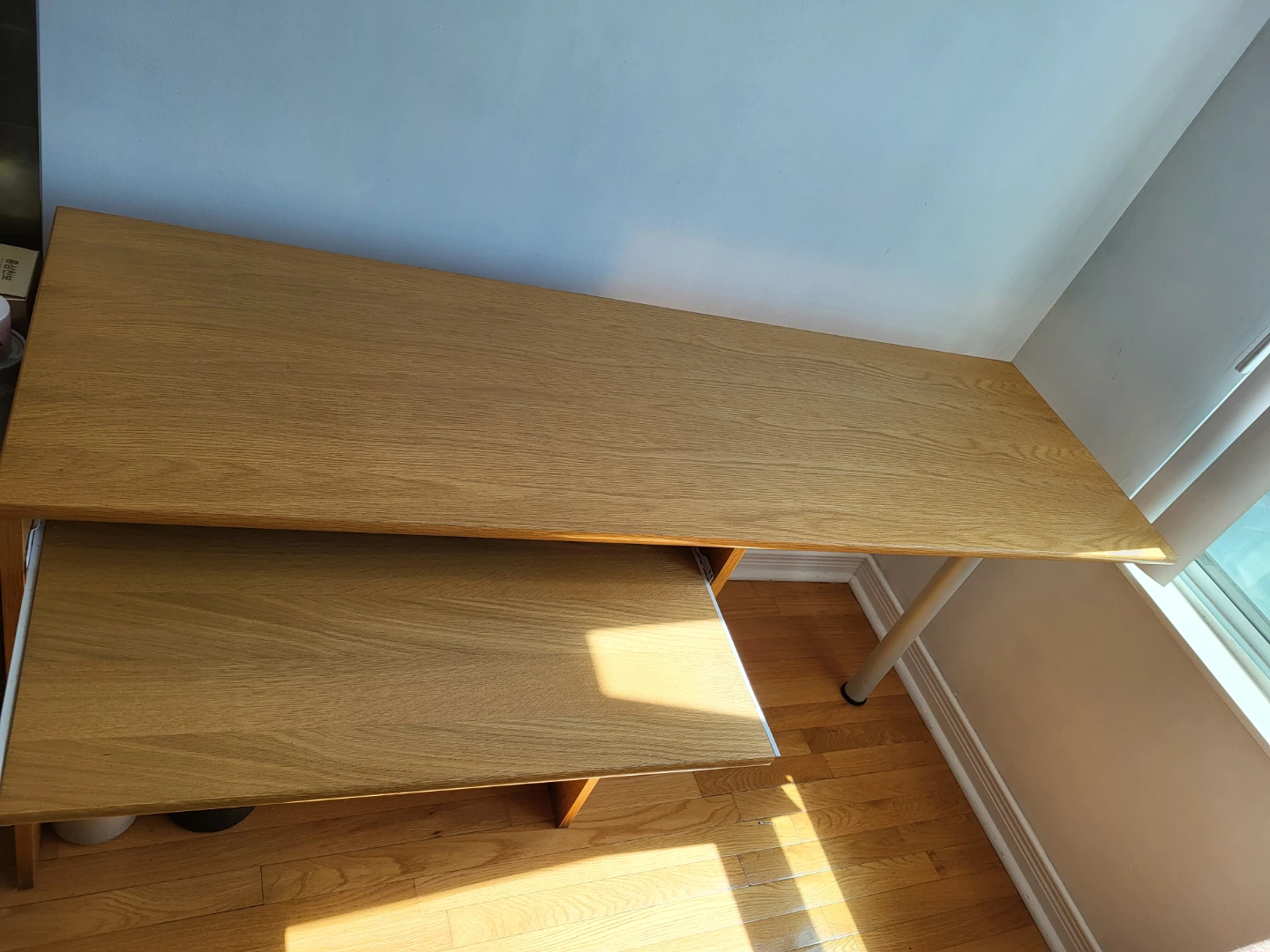 Wooden Desk with Pull-out Keyboard Tray
