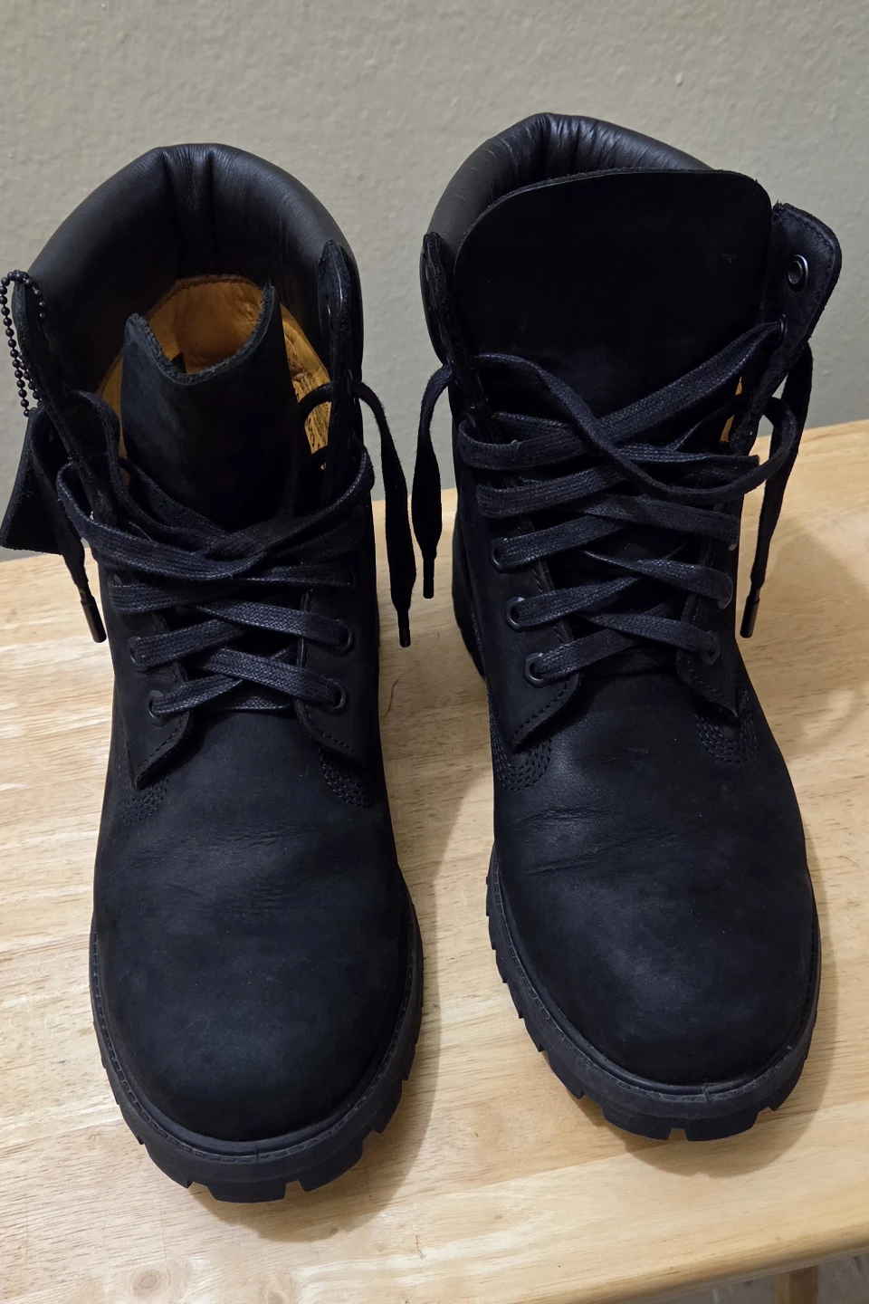 Timberland Black Nubuck Leather Lace-Up Boots