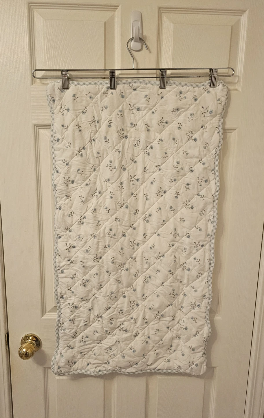 2 Shabby Chic King Size Quilted Floral Pillow Shams