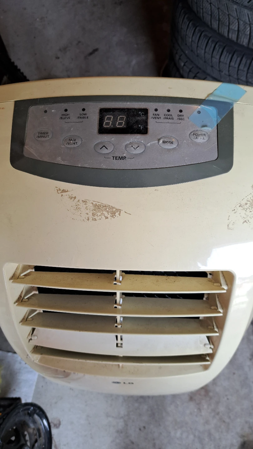 LG Portable Air Conditioner - photo 3
