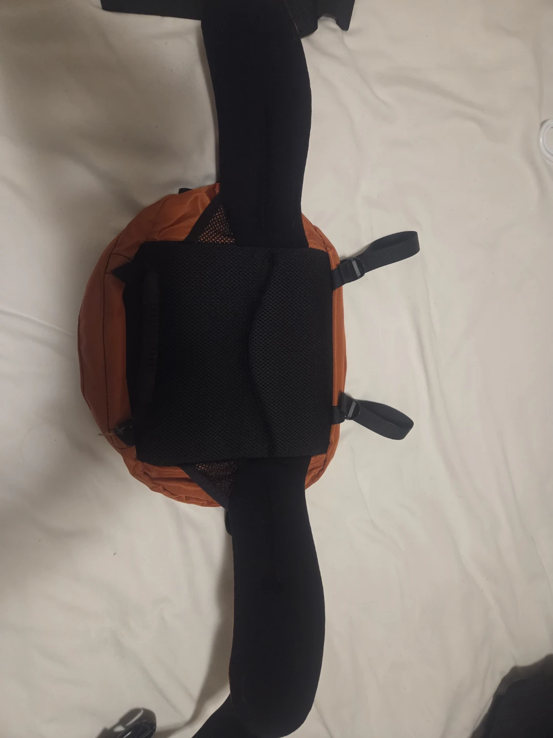 Mountain Equipment Co-op Orange waist pack - photo 3