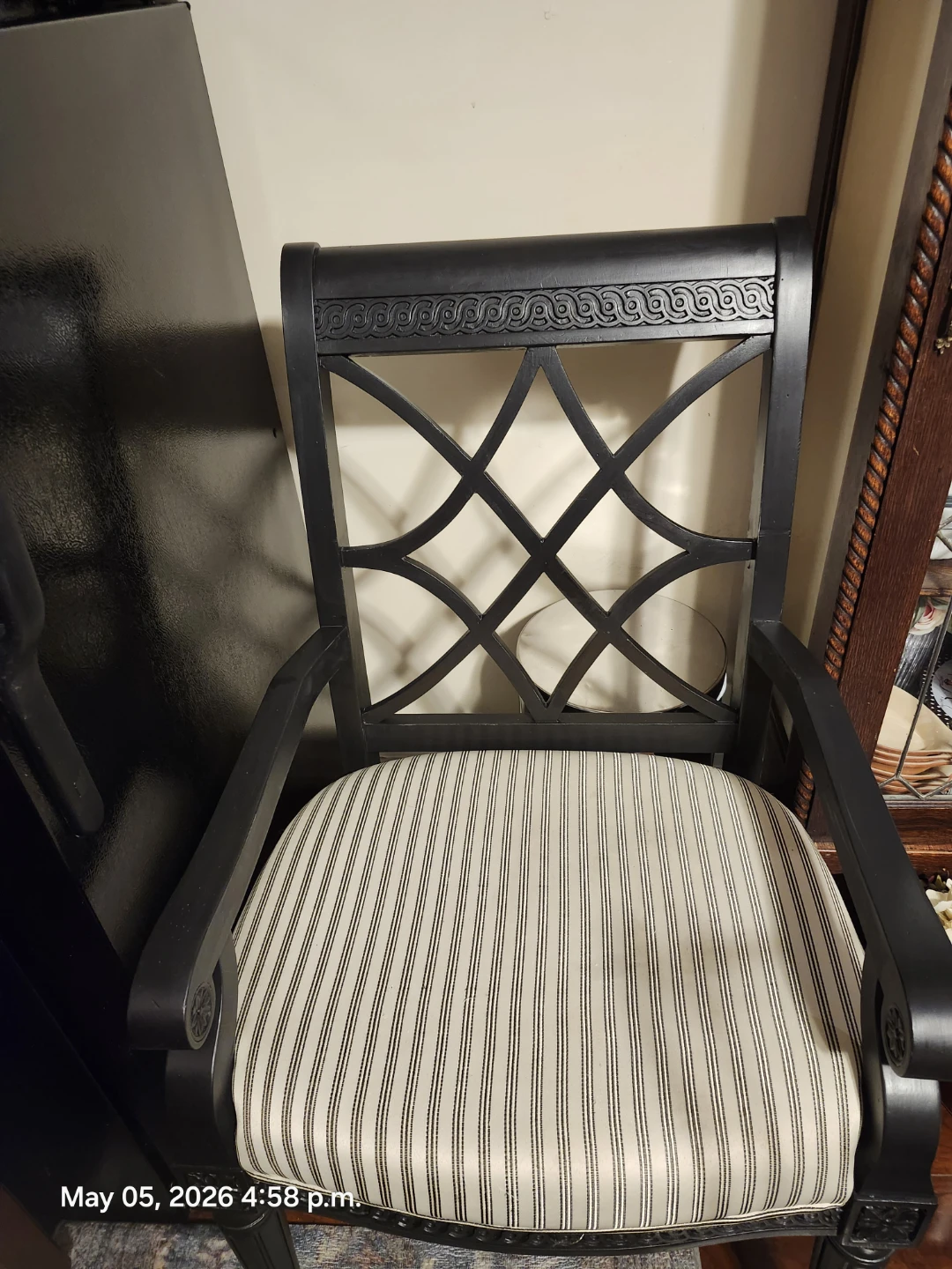 Dining Chair 4 with free table - photo 2
