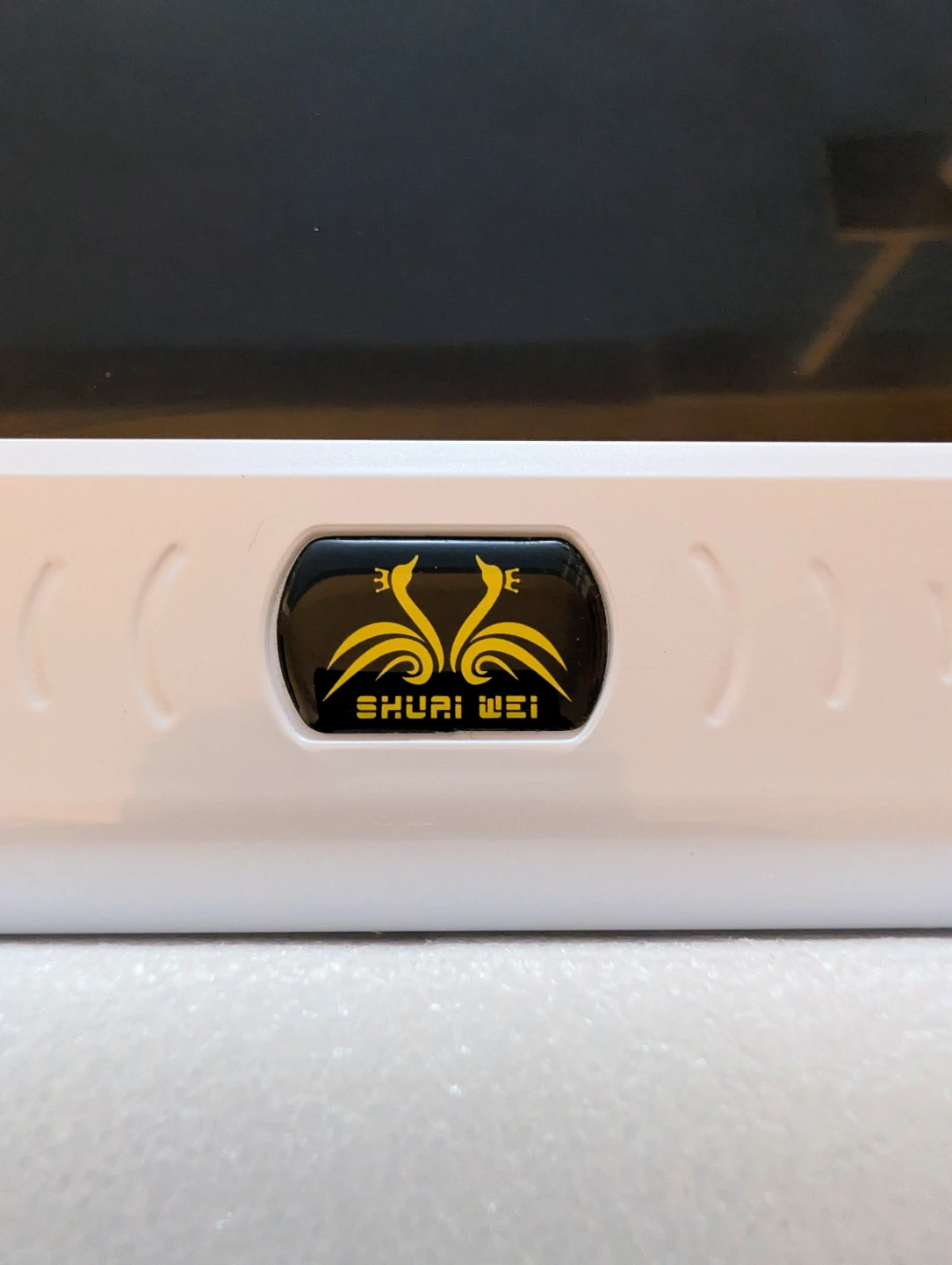 Shuri Wei Four-Spectrum Hair Follicle & Skin Detector - photo 5