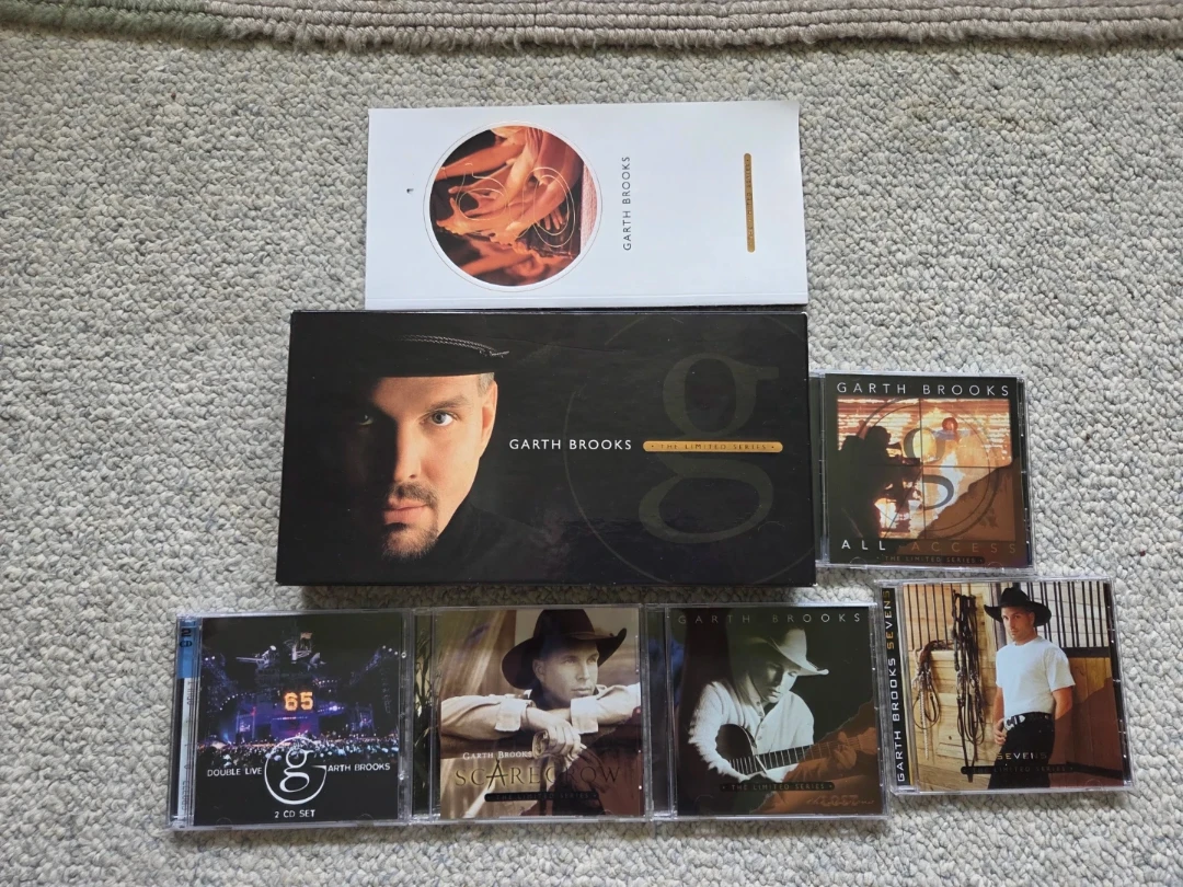 Garth Brooks The Limited Series CD Box Set - photo 2
