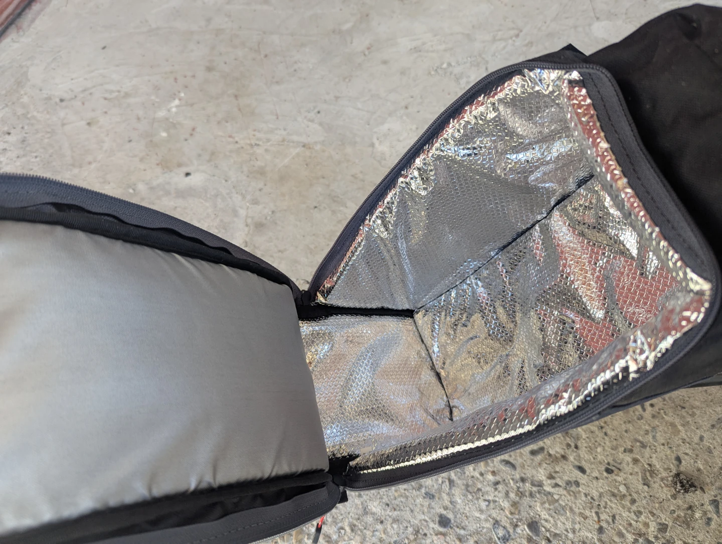 Axiom Rear Bike Rack & Insulated Trunk Bag Combo - photo 3