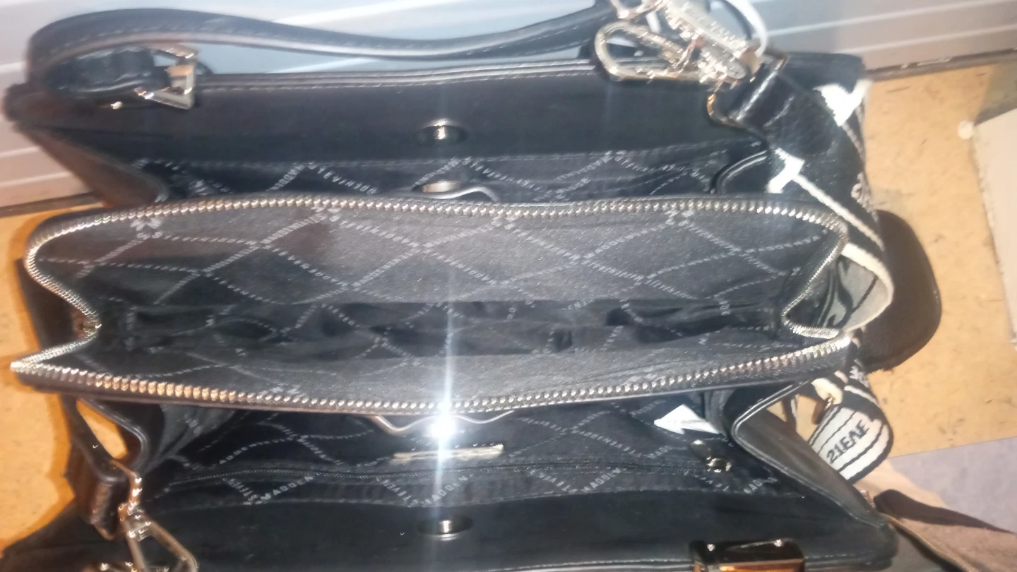 Steve Madden Black Handbag with Coin Pouch - photo 5