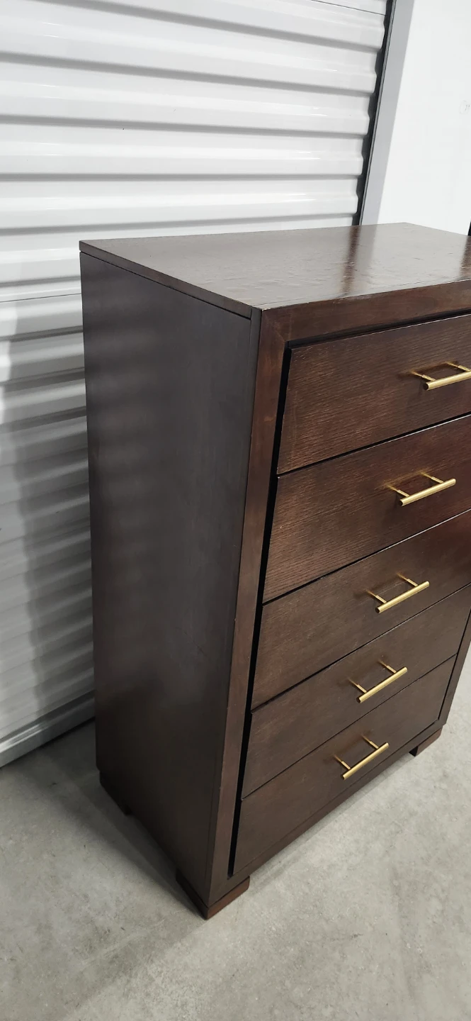 Wooden dresser - photo 2