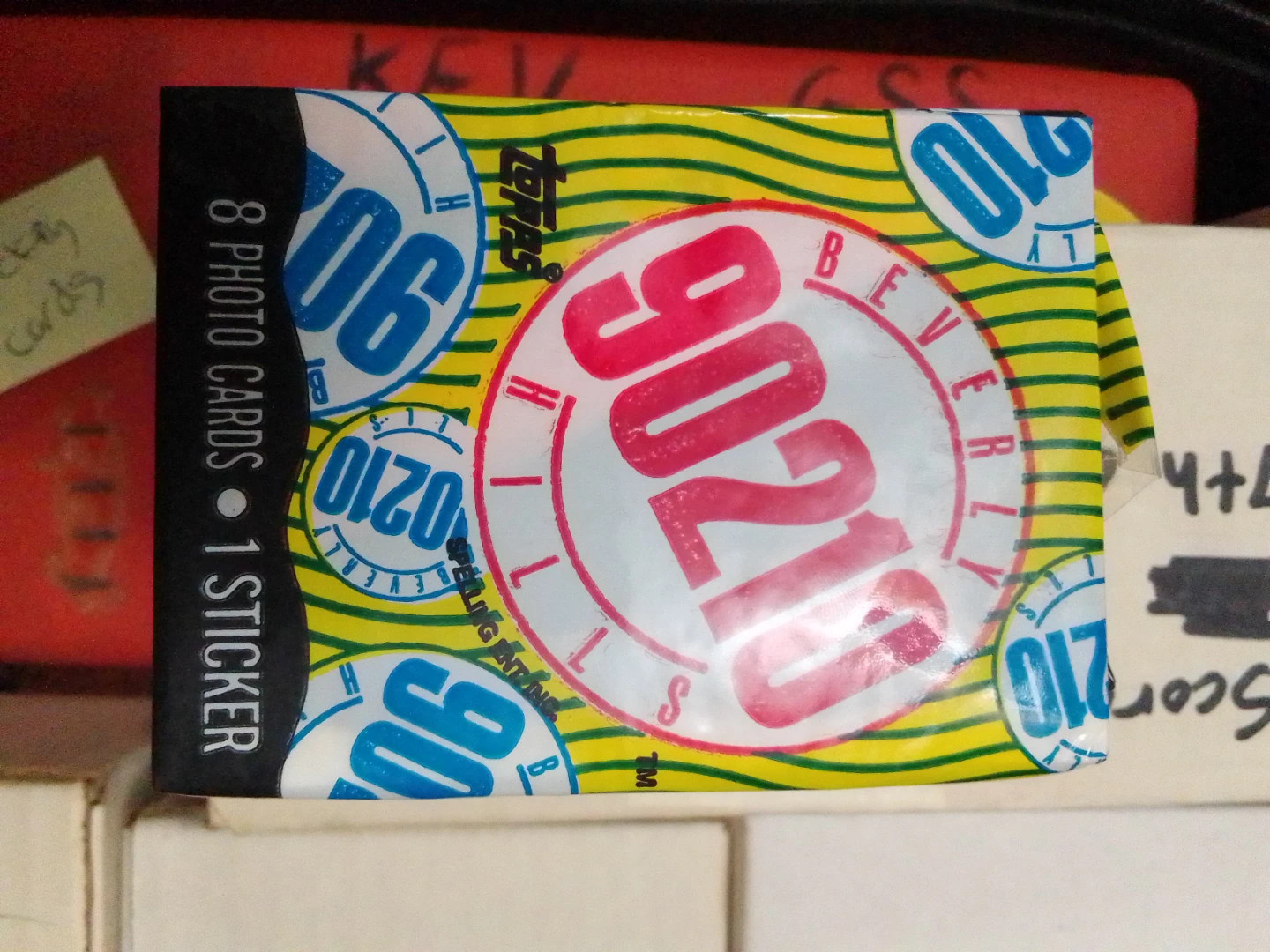 Beverly Hills 90210 Topps Photo Cards & Sticker Pack - photo 2