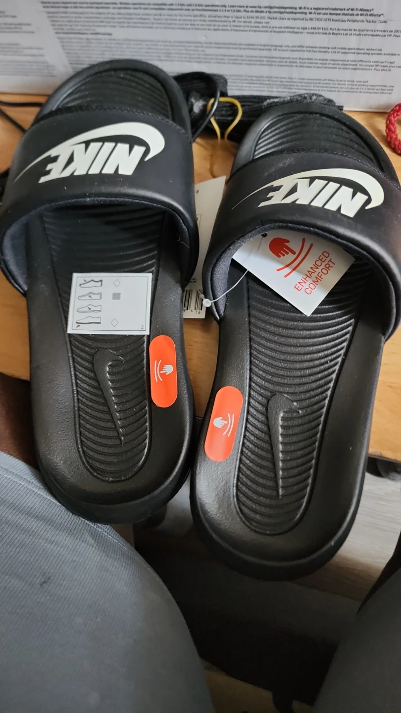 Nike Women's Victori One Slide Black/White Size 7