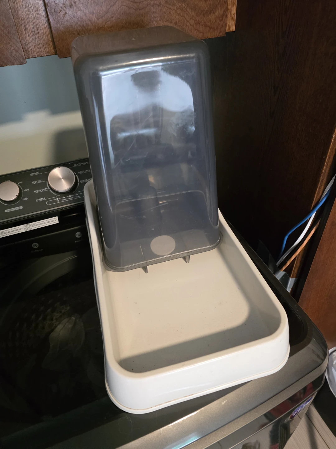 Pet self flow water dish