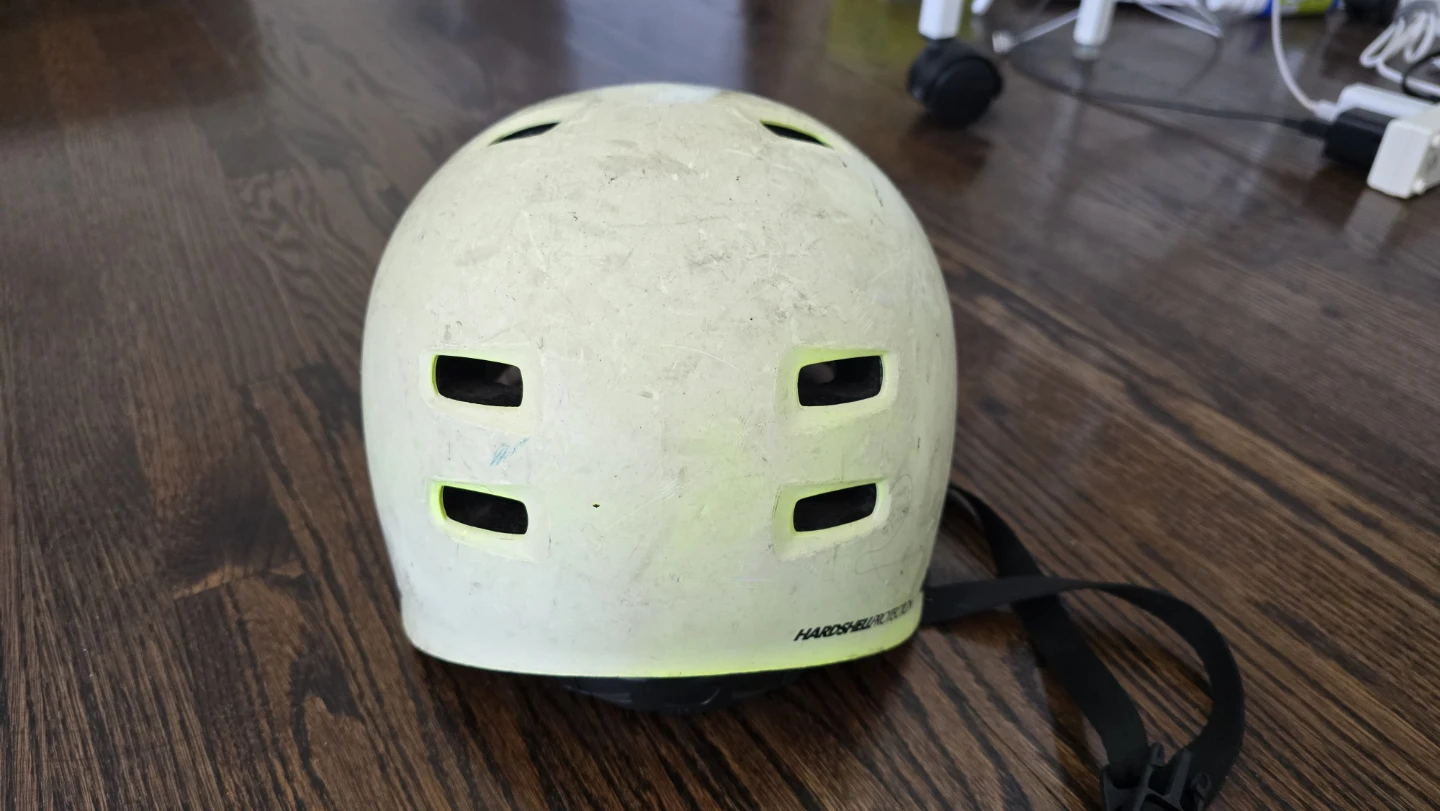 B'Twin bike Youth Helmet - photo 4