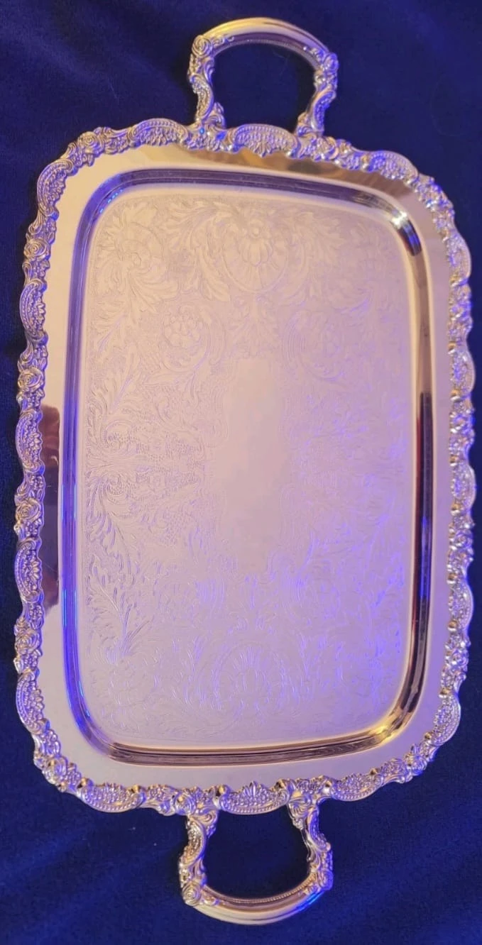 Oneida Serving Tray with Handles