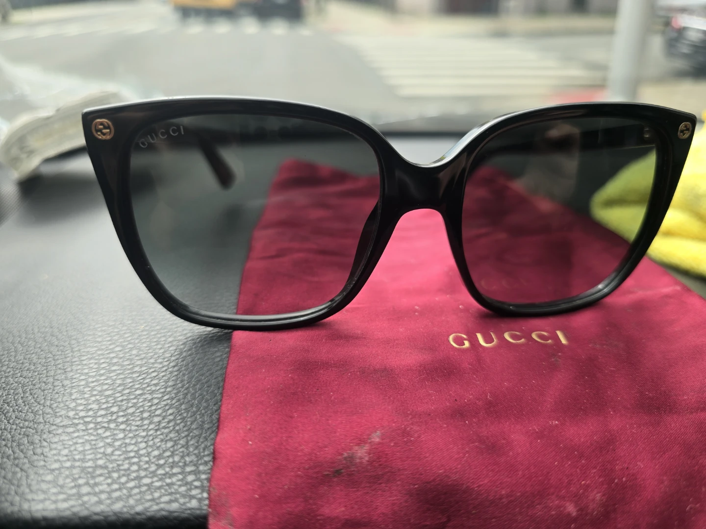 Gucci Women's Sunglasses - photo 3