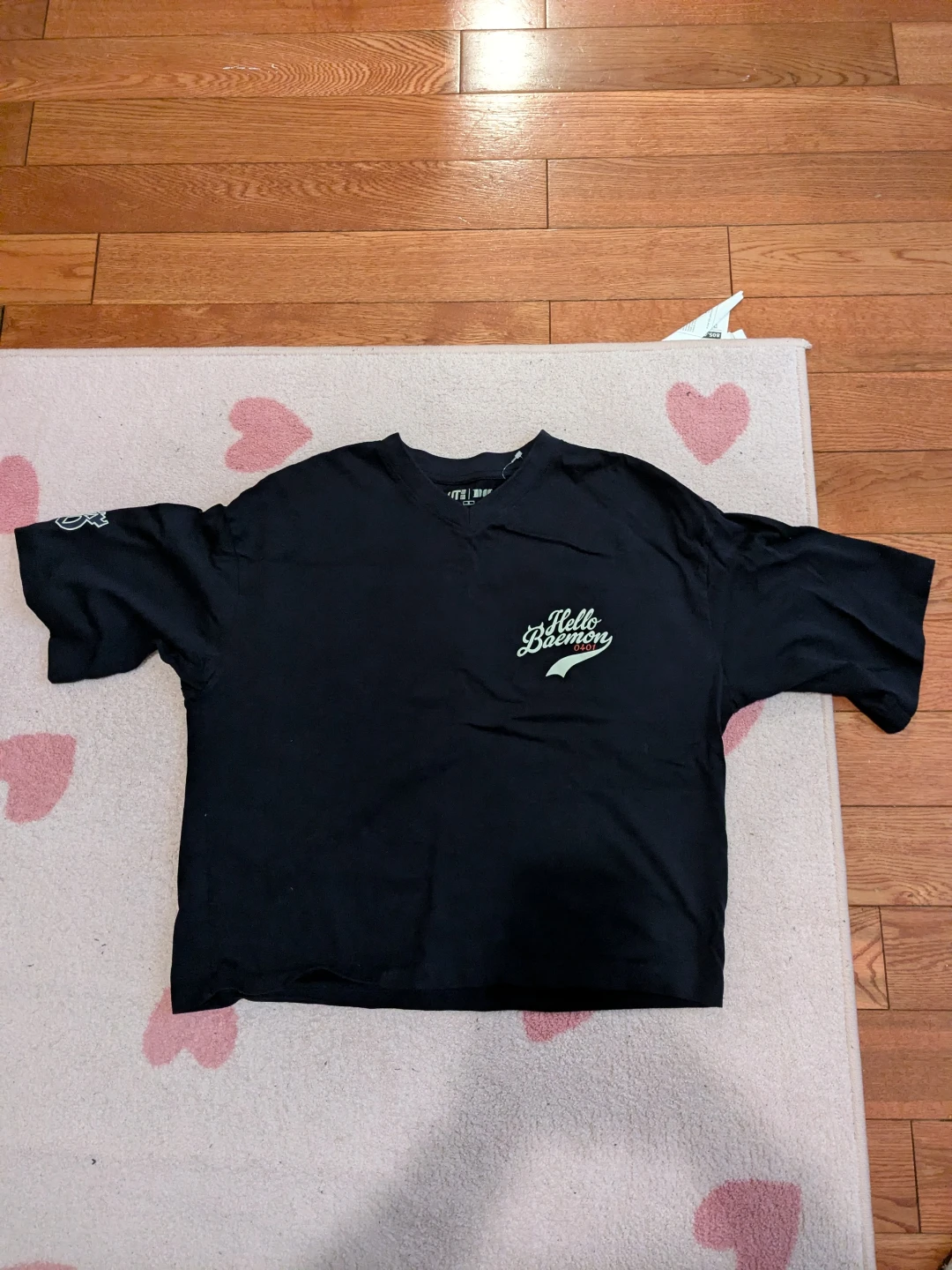 Uniqlo Black Hello Cropped Baemon T-Shirt
