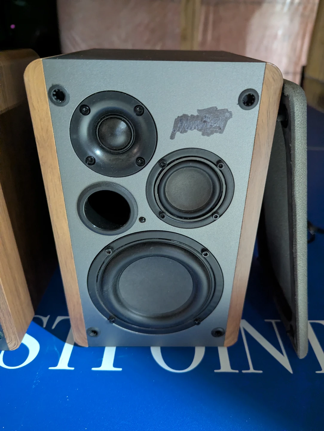 Moukey MA26-1 Bookshelf Powered Speakers - photo 3