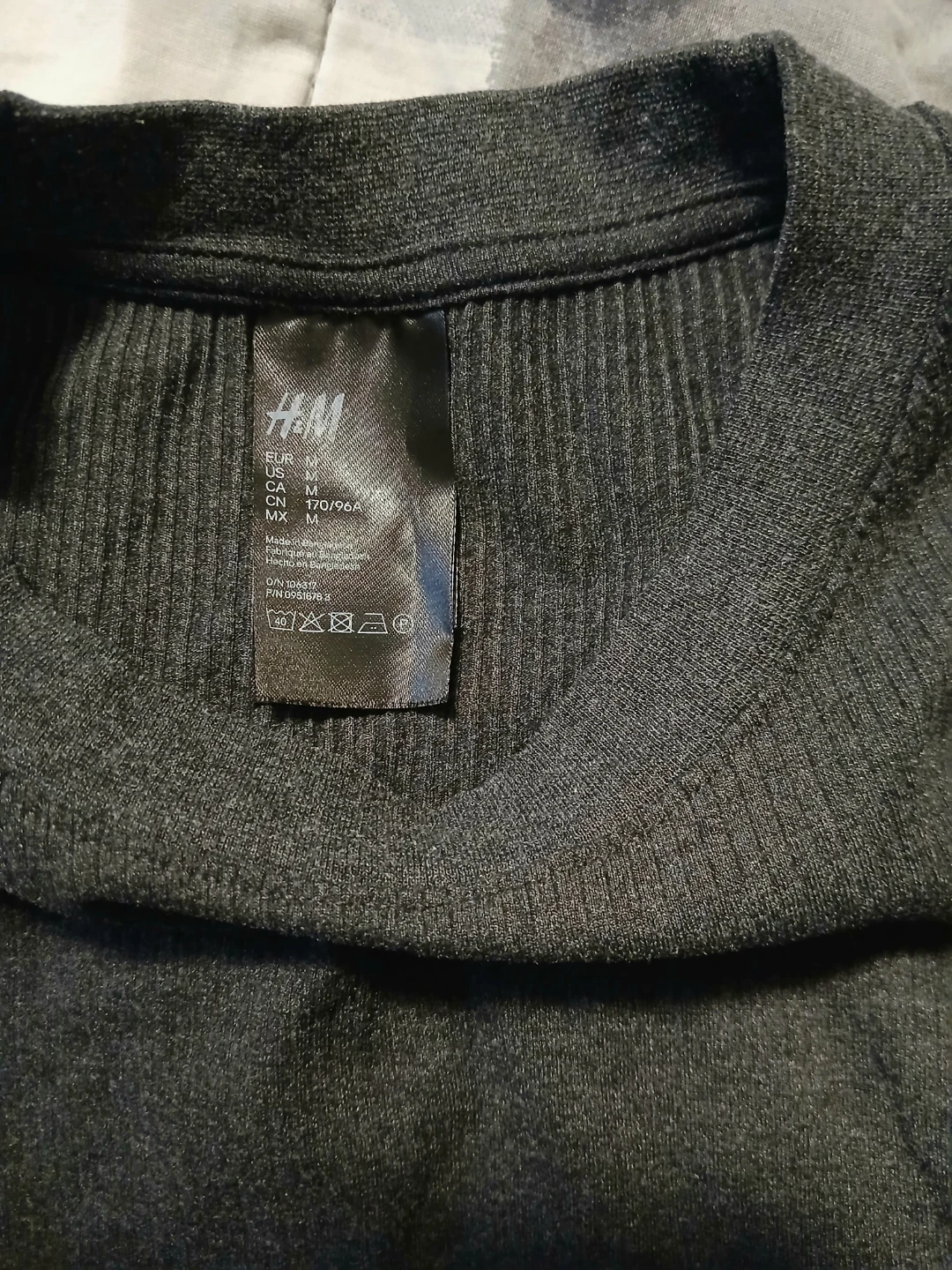 Women Medium H&M Black Ribbed Black Top - photo 2