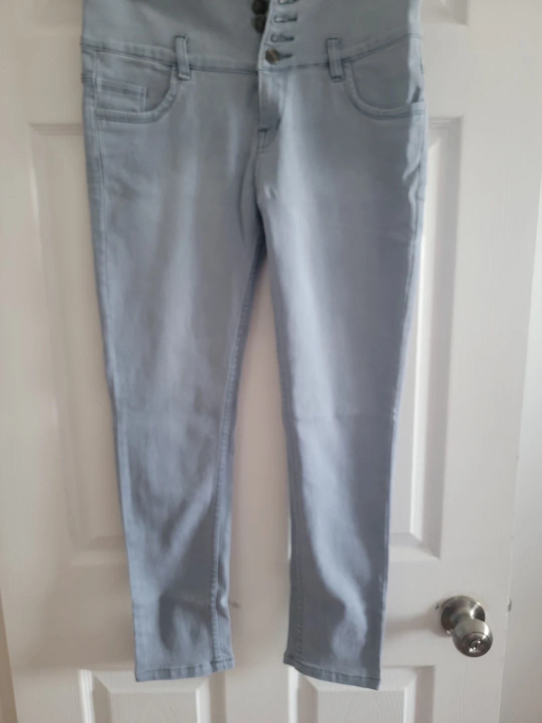 Light Blue High-Waisted Button-Fly Jeans waist- 32