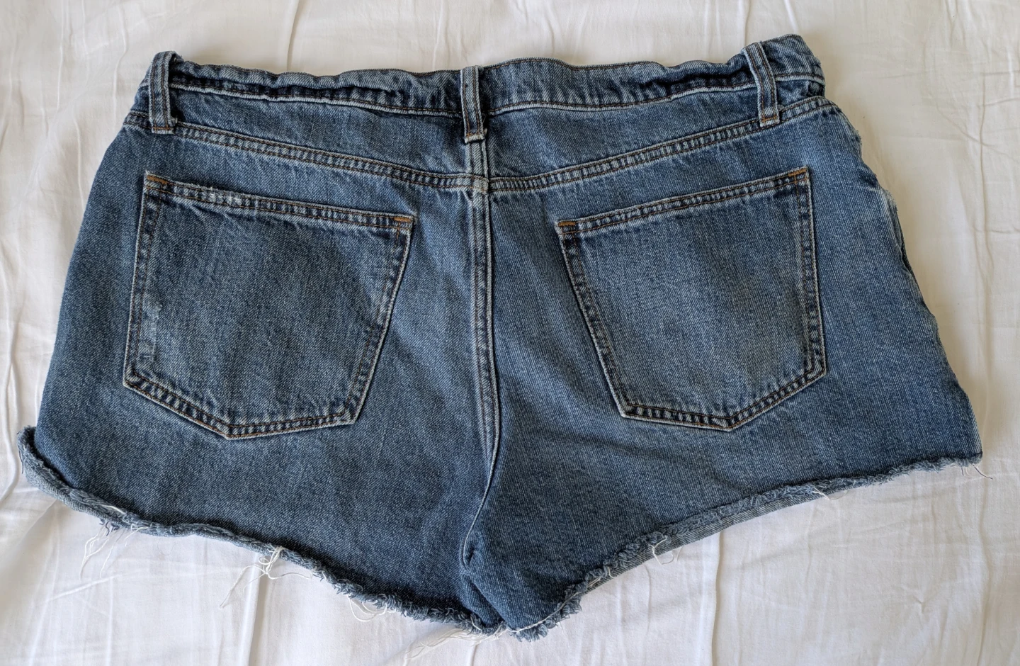 GAP Denim Women's Jean Shorts Size 31 - photo 2