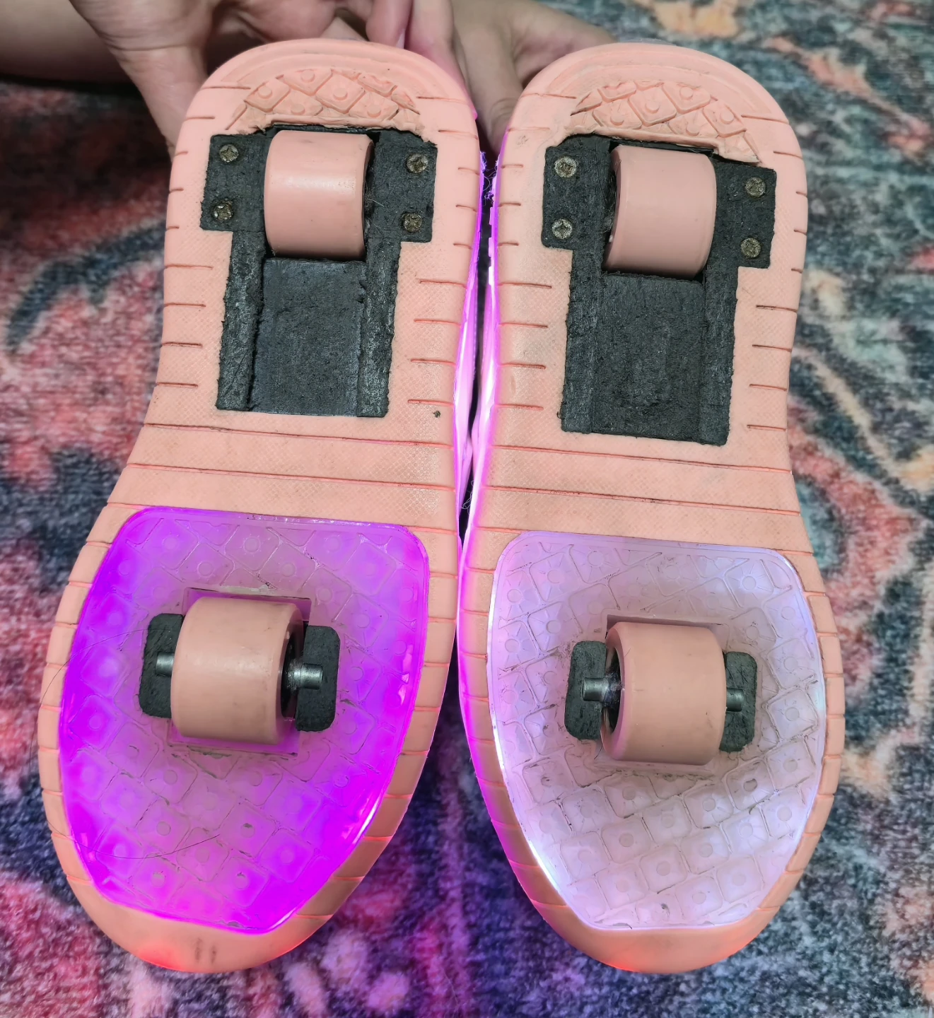 Roller Shoes with light size 34 - photo 5