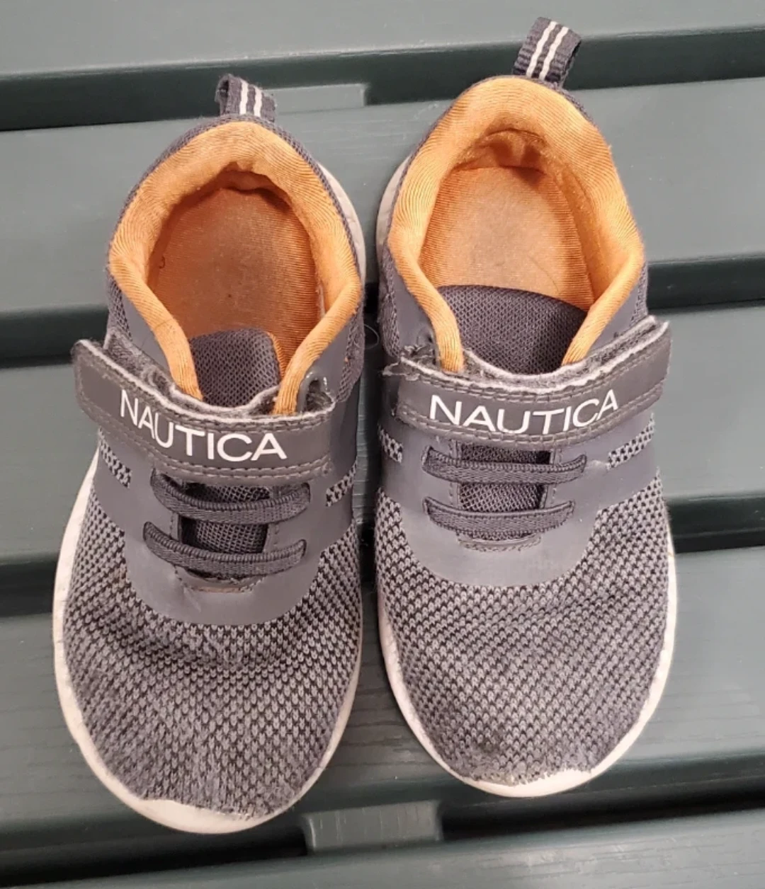Nautica Kids Running Shoes Size 10 - photo 2