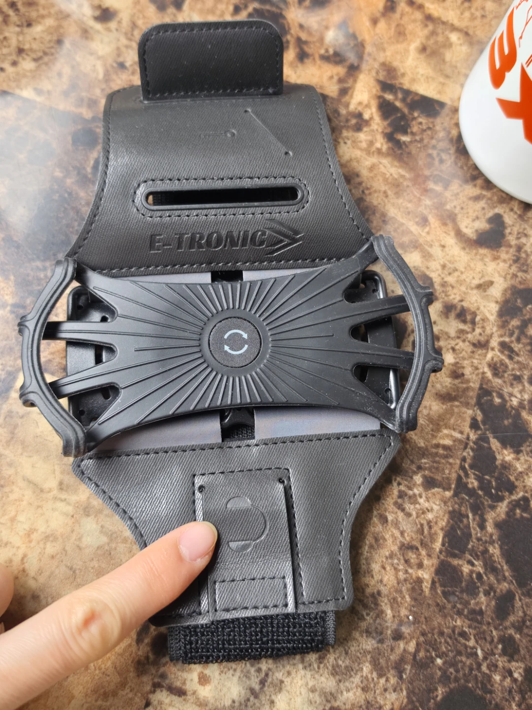 Like New Wristband Phone Holder for Running, 360 Degree - photo 2