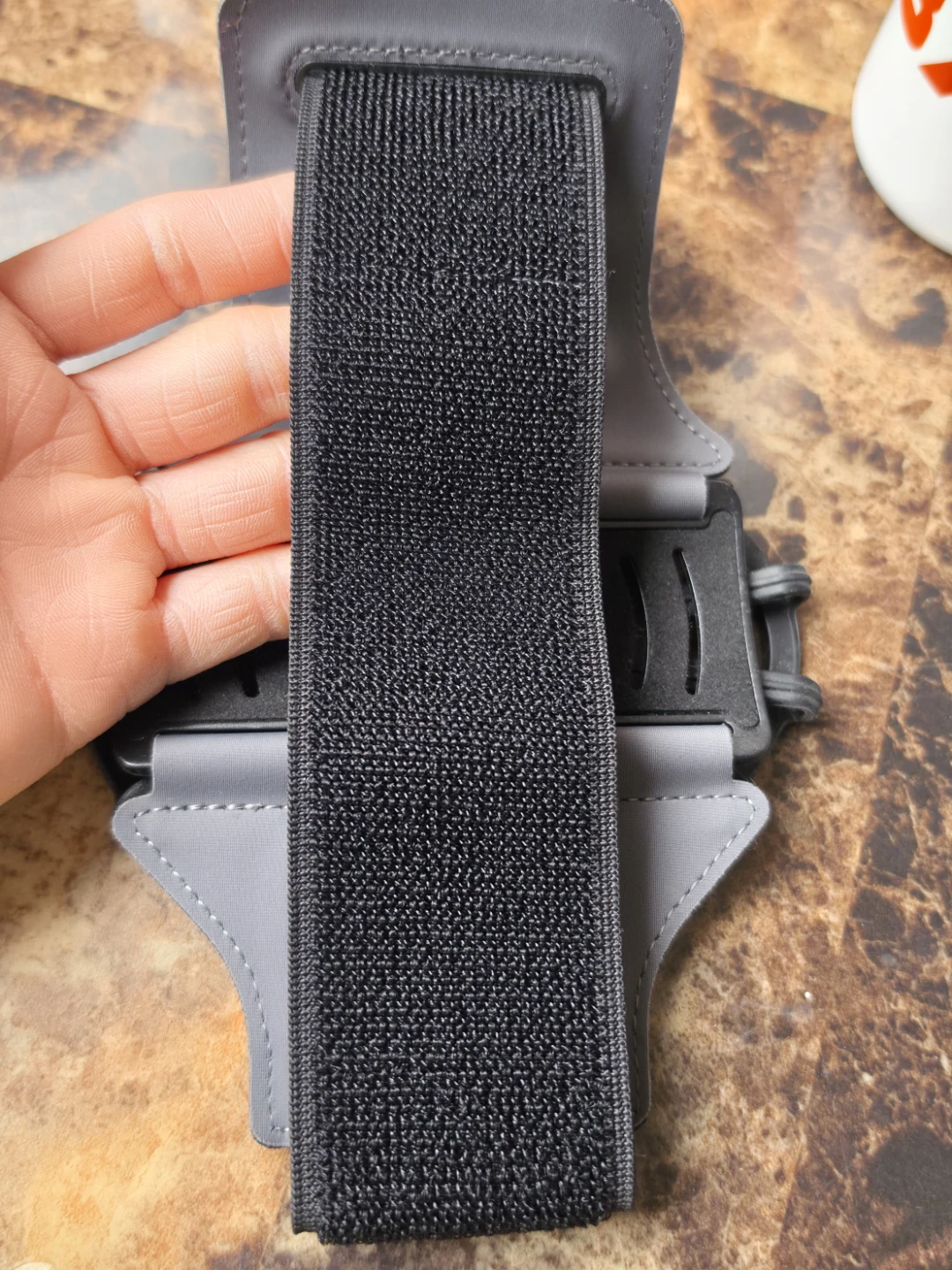 Like New Wristband Phone Holder for Running, 360 Degree - photo 4