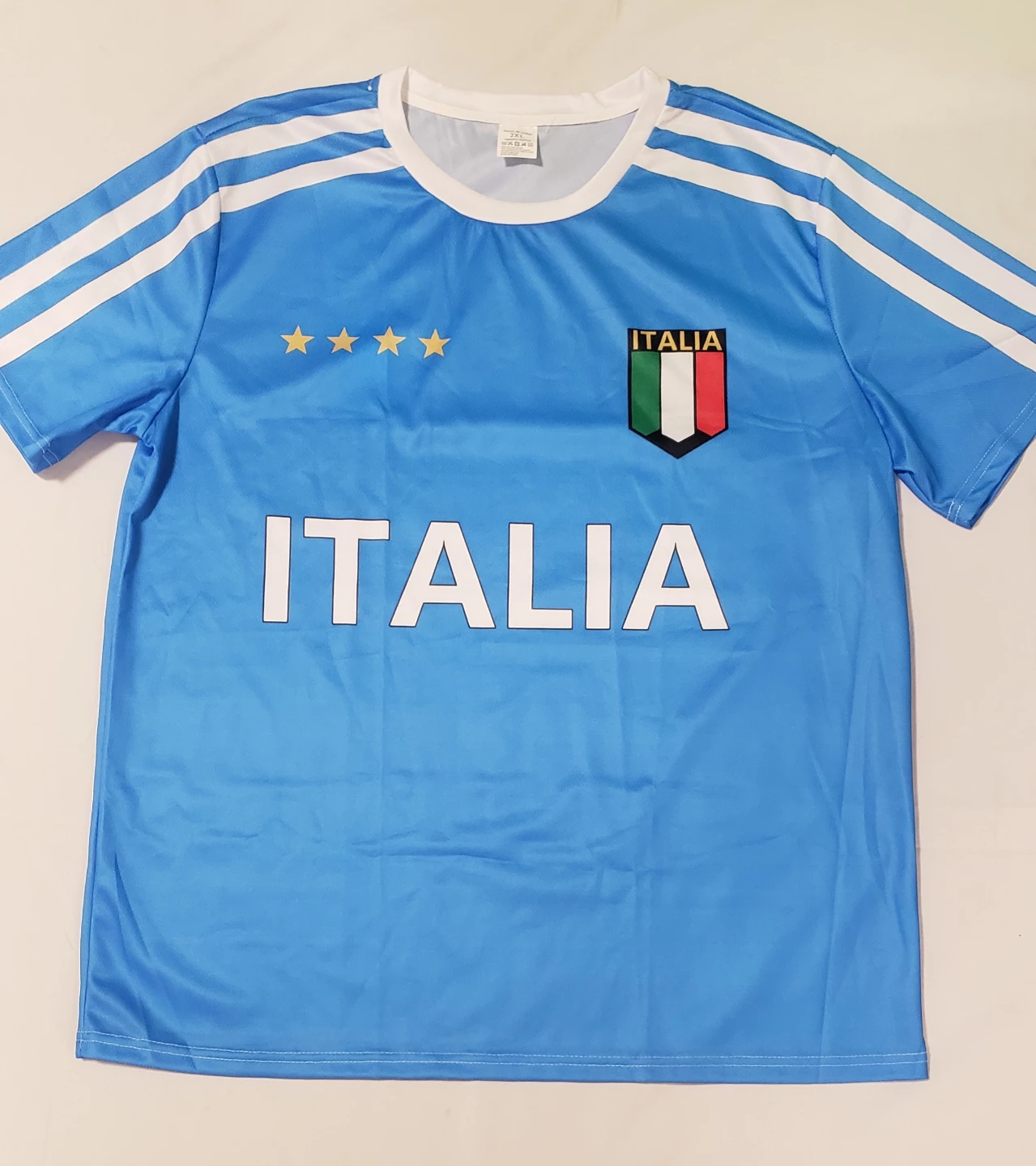 Brand new ITALIA soccer jerseys in size XXL
