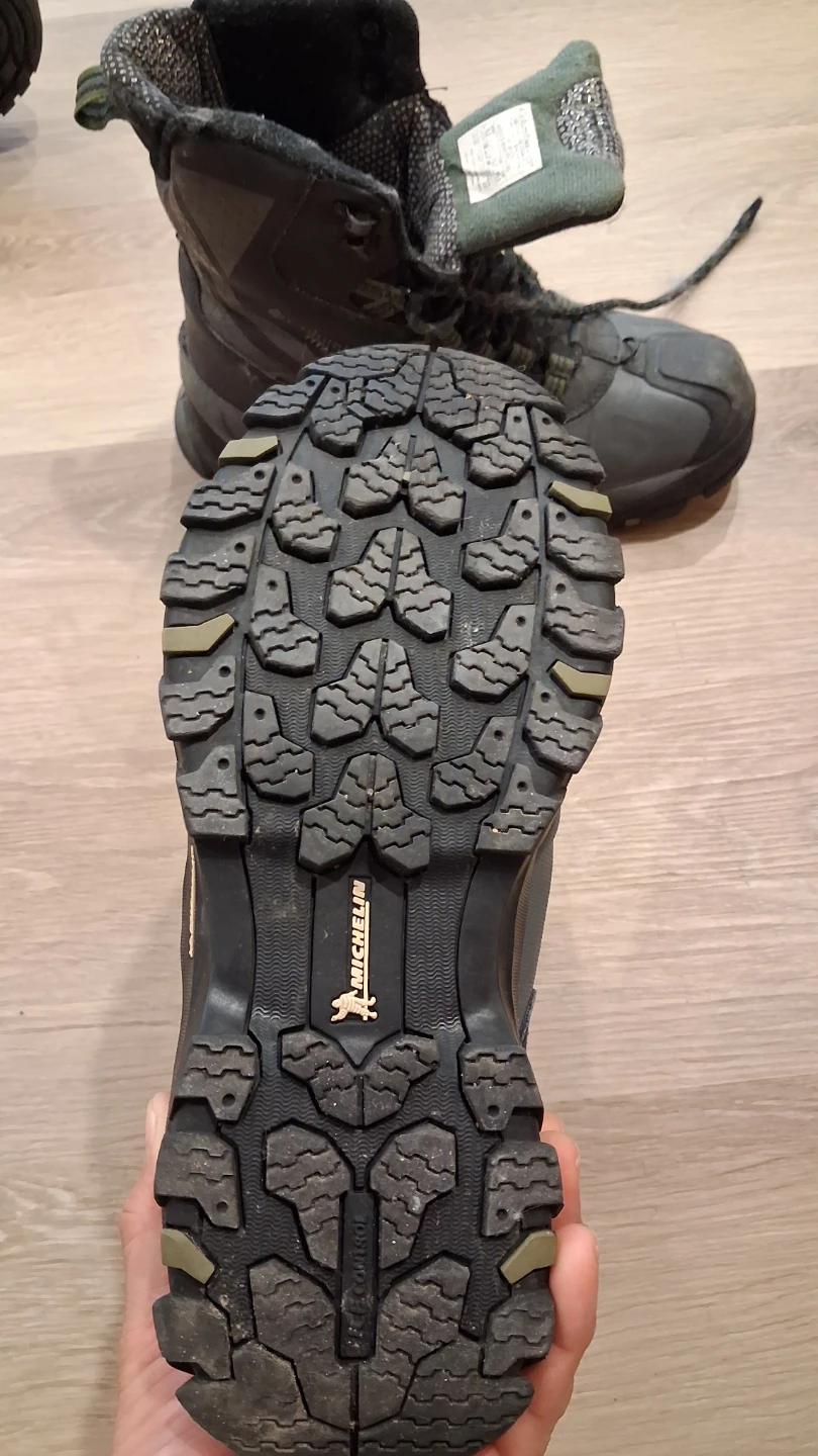 Columbia Titanium Men's Hiking Boots - photo 3