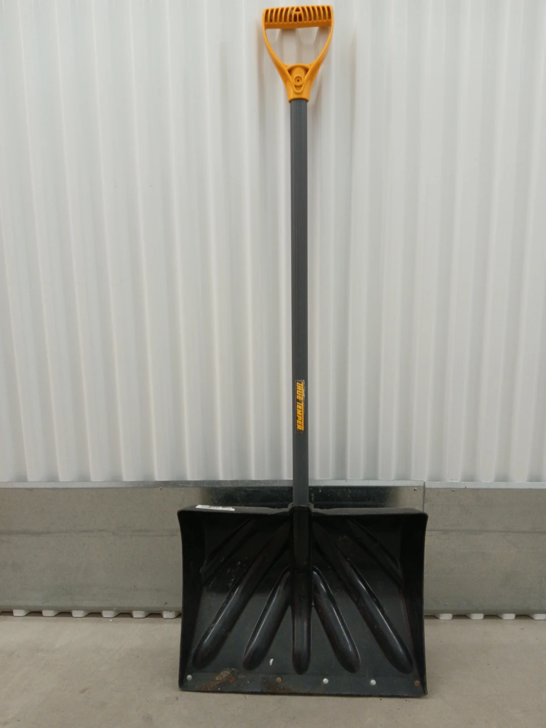 Snow Shovel - photo 4