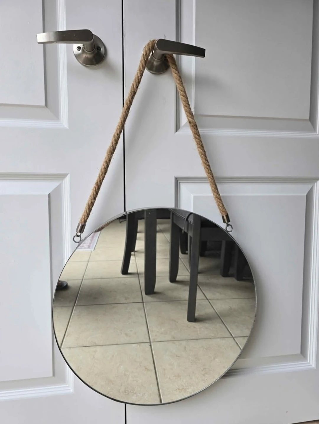 Wall mirror decor