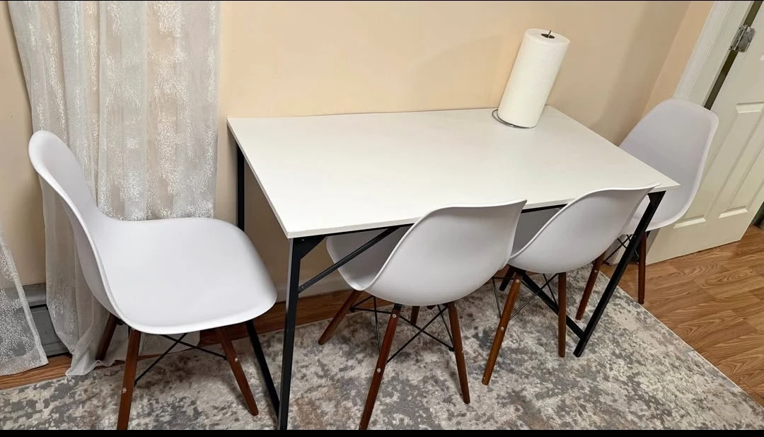 Brand new Set of 4 White Dining Chairs - photo 2