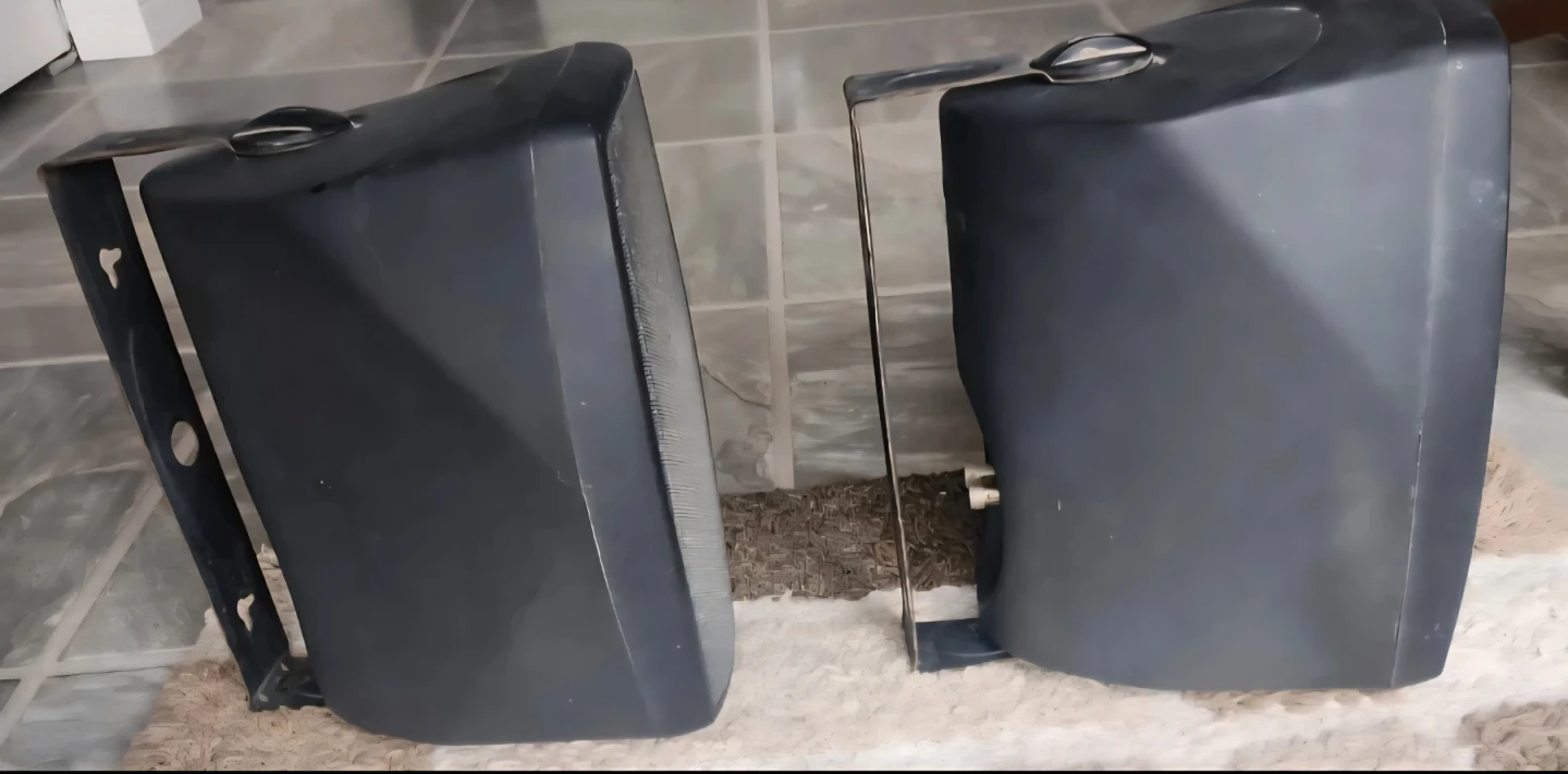 Omage GR406 Outdoor Speakers - photo 2