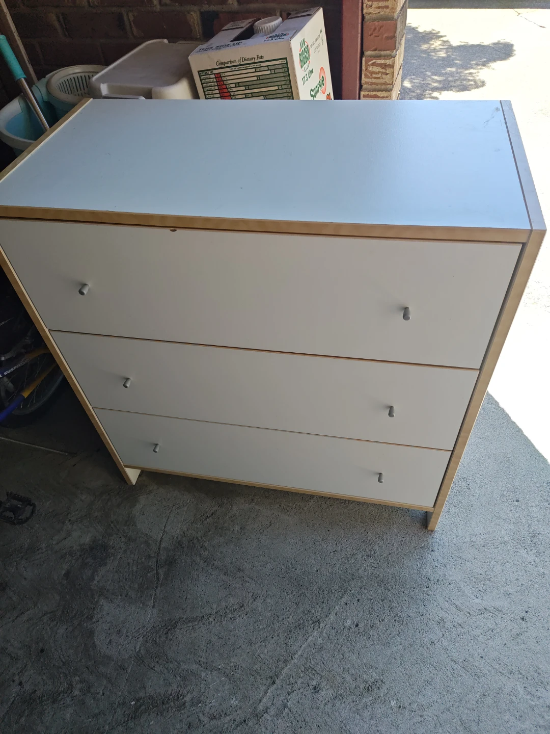 White 3-Drawer Dresser