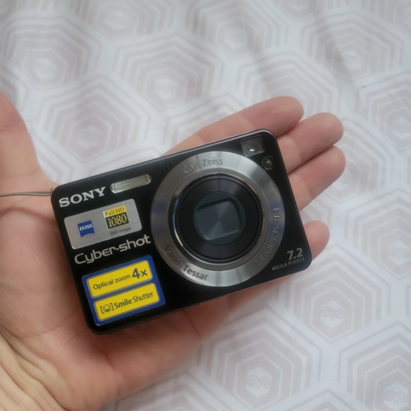 Sony Cyber-shot DSC-W110 7.2 MP Digital Camera