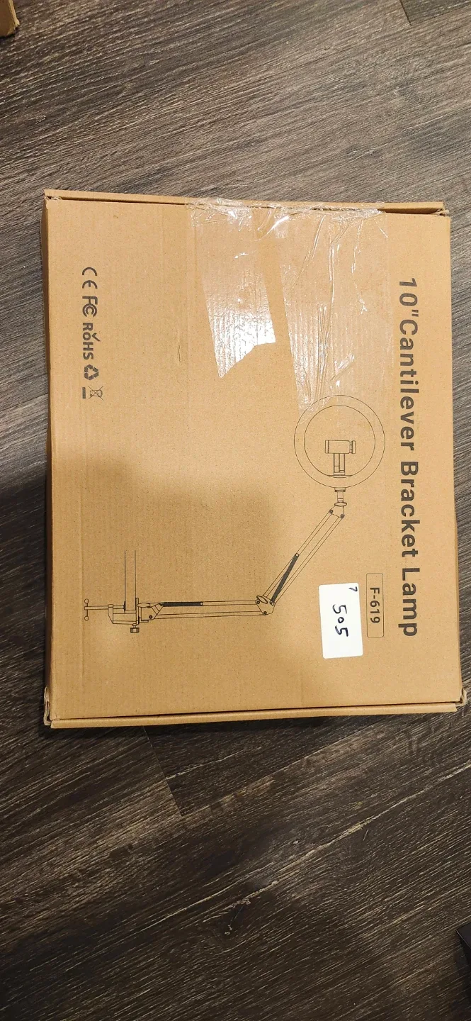 10" Cantilever Bracket Lamp