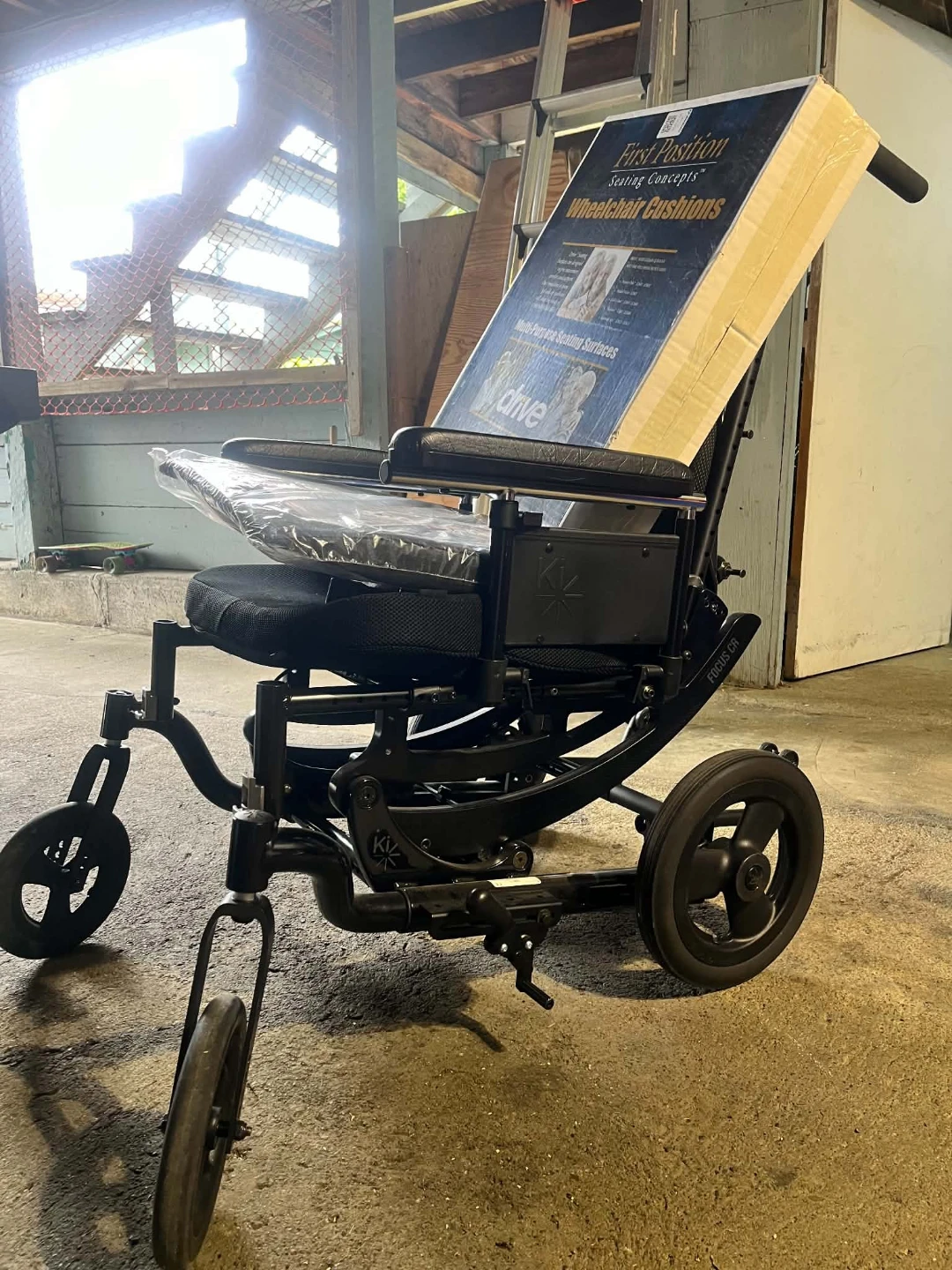 Tilt wheelchair with new cushions - photo 2