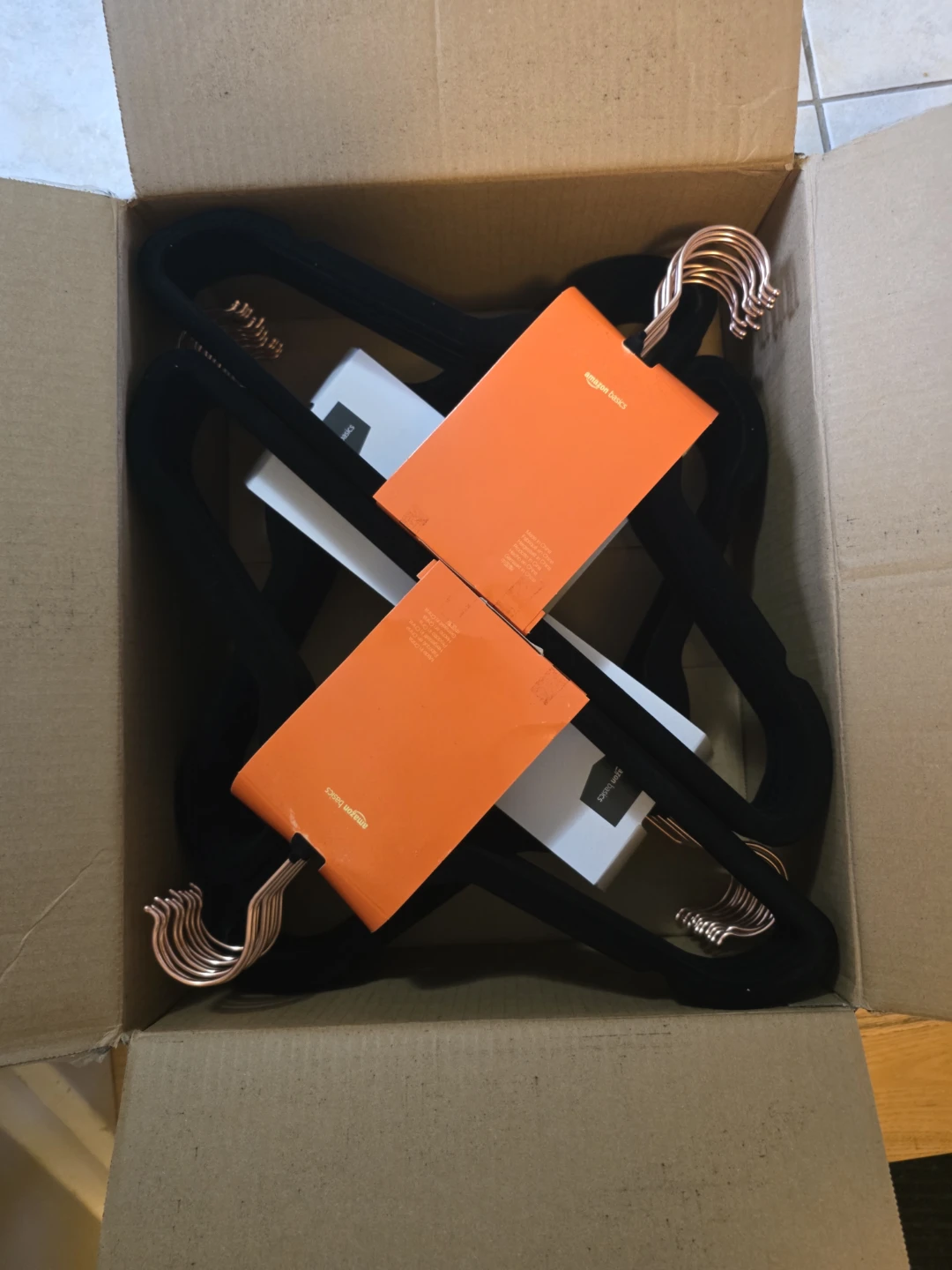 New Amazon Basics Black Velvet Hangers - 50 Pack - photo 2