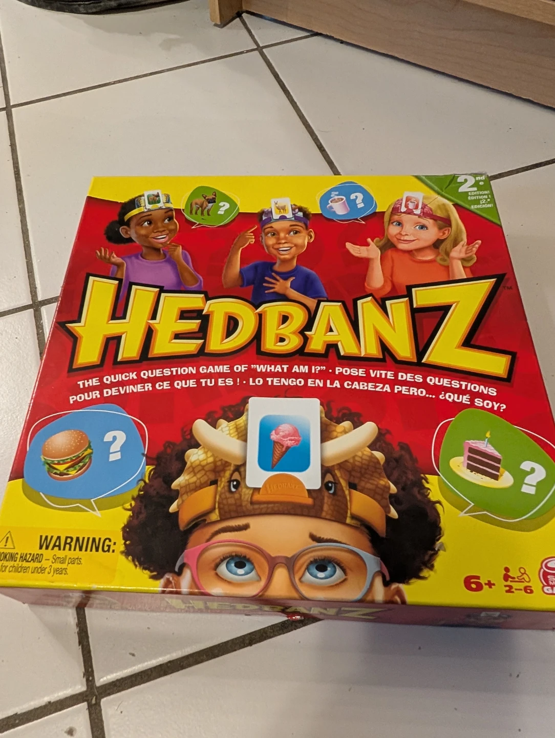 Hedbanz The Quick Question Game