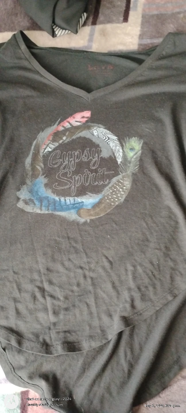 Gypsy Spirit V-Neck T-Shirt - photo 2